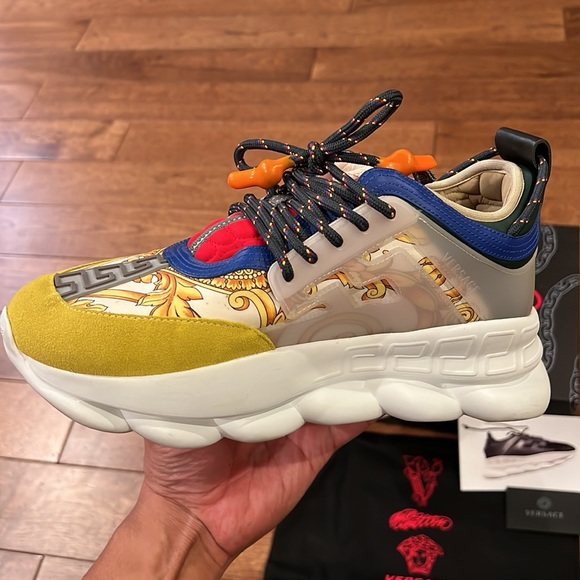 Versace-The Chain Reaction - Picture 6 of 8